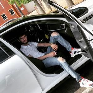 Meet your Posher, Artur